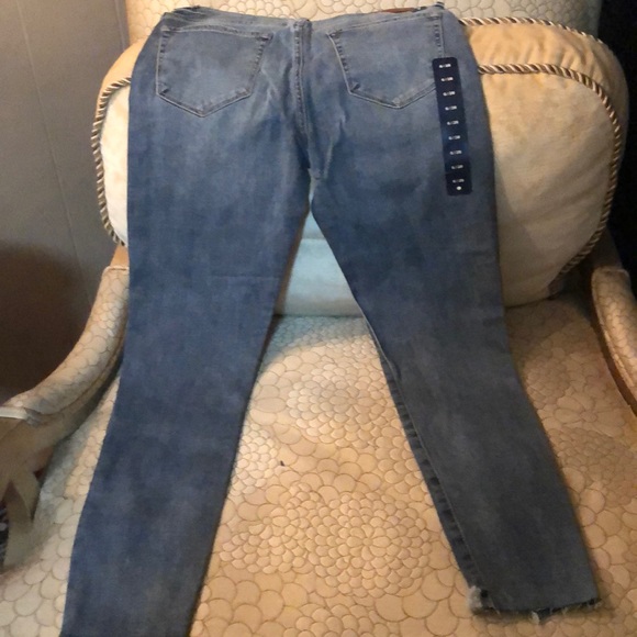 Lucky Brand Ava Jeans - Picture 4 of 8